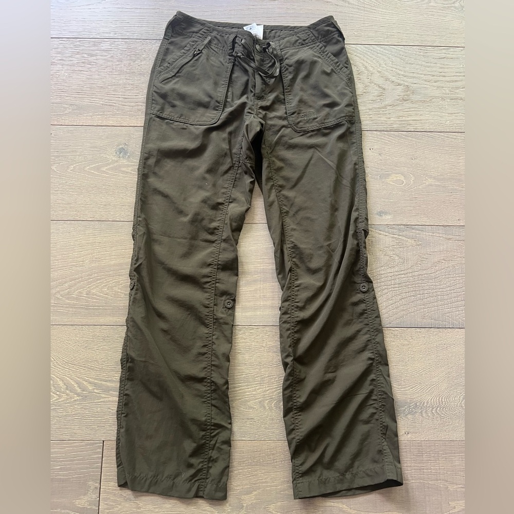 North Face Green Hiking Lightweight Pants Size 8 Roll Up Capri Legging Outdoor